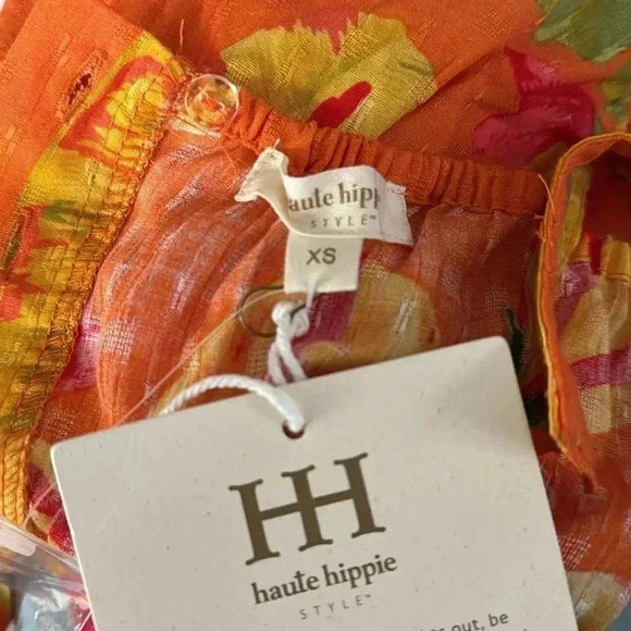 NWT XS haute hippie BRIGHT COLORS CAMISOLE 3 BUTTON BACK & SELF TIE GREAT DETAIL - Picture 7 of 9
